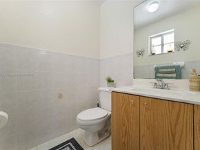 6755 NW 182nd St 104, Hialeah FL 33015