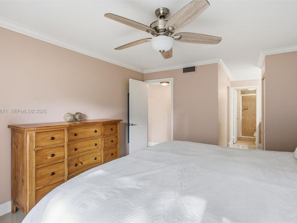 2379 SW 15th St 107, Deerfield Beach FL 33442