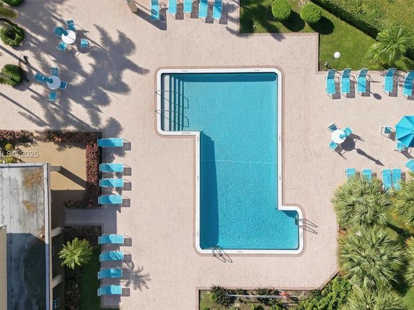 2379 SW 15th St 107, Deerfield Beach FL 33442