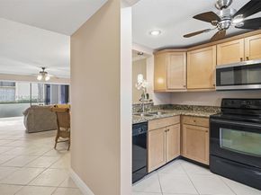 2379 SW 15th St 107, Deerfield Beach FL 33442