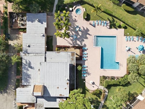 2379 SW 15th St 107, Deerfield Beach FL 33442