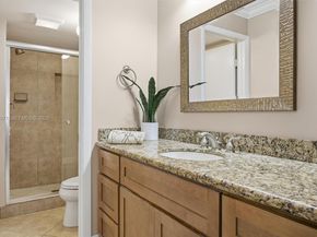 2379 SW 15th St 107, Deerfield Beach FL 33442