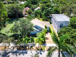 Undisclosed Address #A11886720, West Palm Beach FL 33401