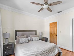 Undisclosed Address #A11886720, West Palm Beach FL 33401