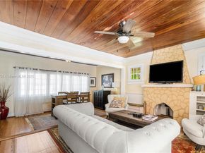 Undisclosed Address #A11886720, West Palm Beach FL 33401