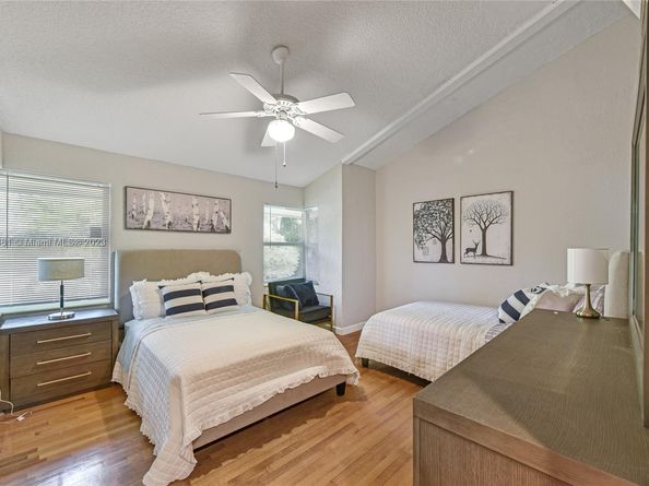 1314 SW 20th St, Fort Lauderdale FL 33315