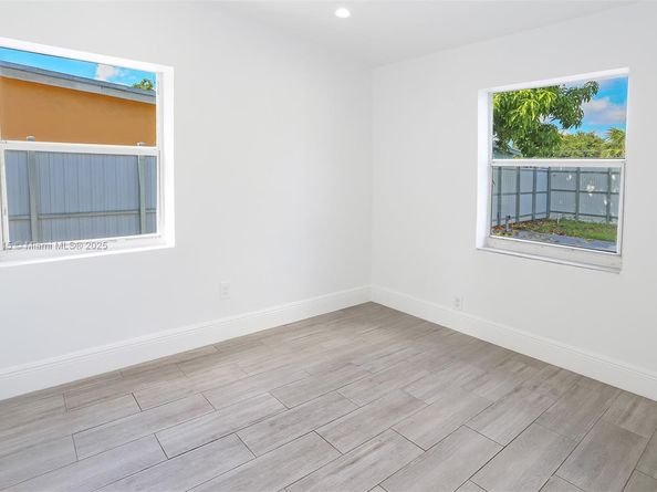 Undisclosed Address #A11784115, Opa-Locka FL 33054