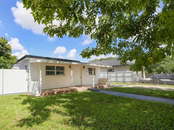 Undisclosed Address #A11784115, Opa-Locka FL 33054