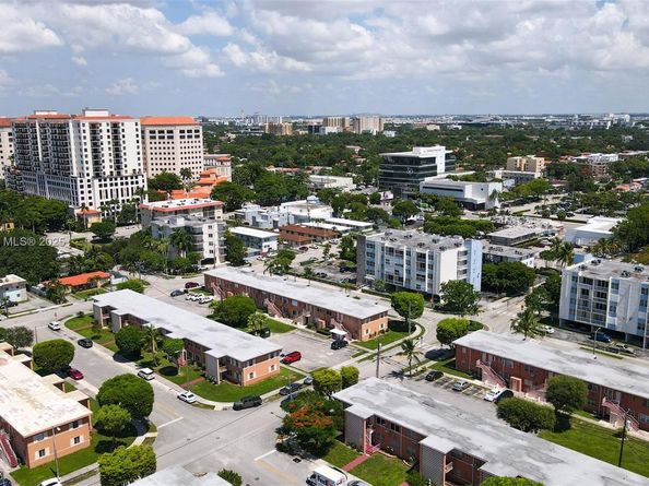 3600 SW 9th Ter 1B, Miami FL 33135