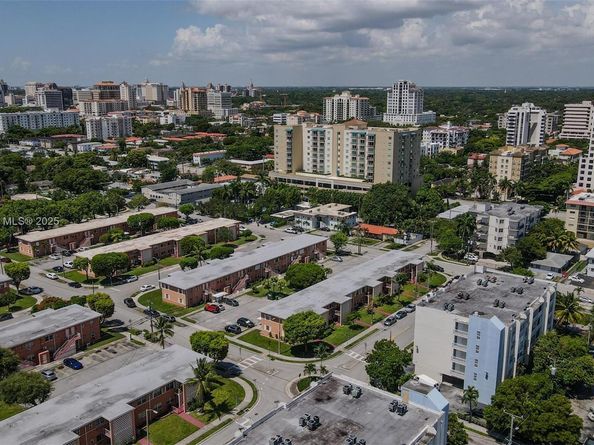 3600 SW 9th Ter 1B, Miami FL 33135