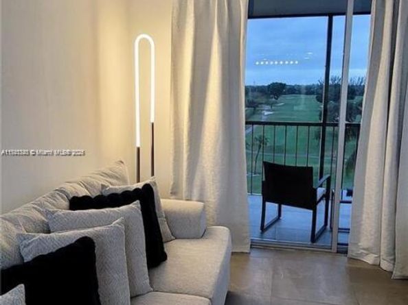 Undisclosed Address #A11743380, Pembroke Pines FL 33025