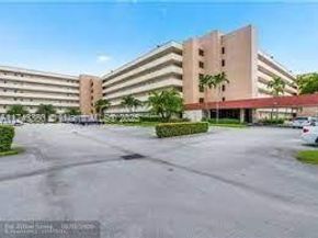 Undisclosed Address #A11743380, Pembroke Pines FL 33025