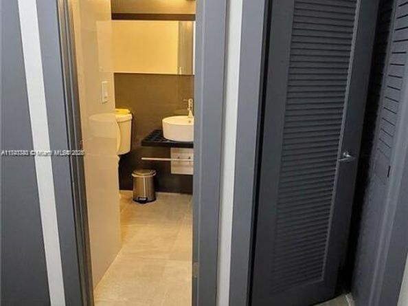 Undisclosed Address #A11743380, Pembroke Pines FL 33025