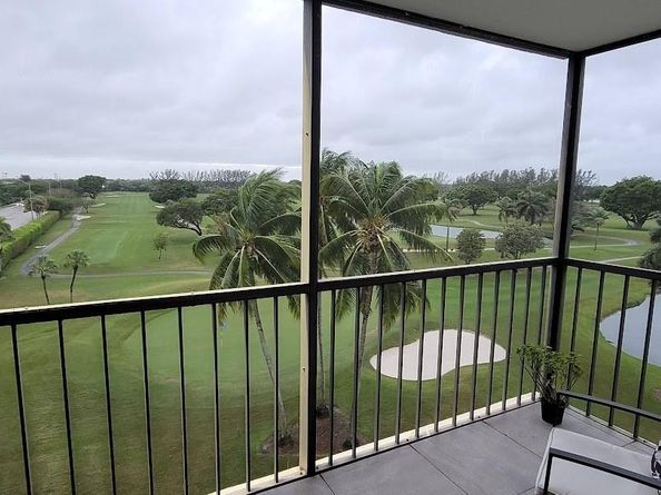 Undisclosed Address #A11743380, Pembroke Pines FL 33025
