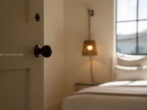 3603 Thomas Ave, Miami FL 33133