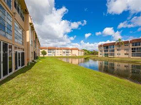 8951 Sunrise Lakes Blvd 105, Sunrise FL 33322