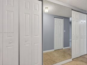 491 Ives Dairy Rd 3065, Miami FL 33179