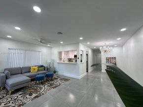 1628 NW 8th Ave, Fort Lauderdale FL 33311