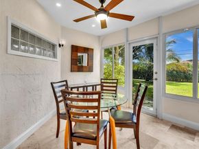 6538 Via Regina 9, Boca Raton FL 33433