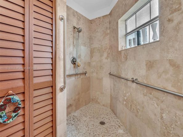 6538 Via Regina 9, Boca Raton FL 33433