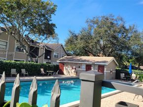 9633 Riverside Dr E5, Coral Springs FL 33071