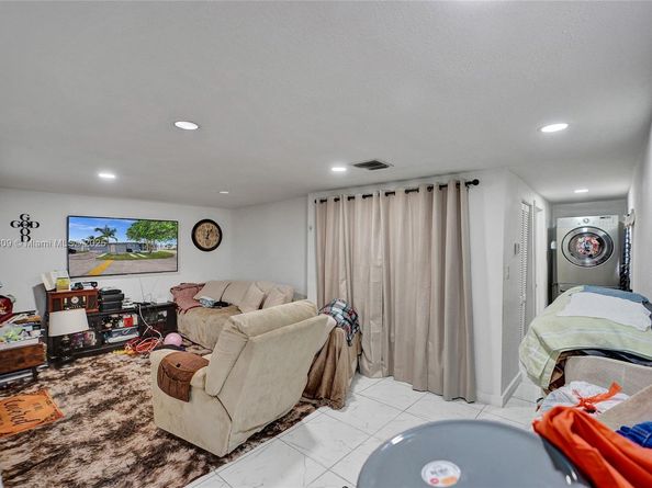 4955 NW 199th St #153, Miami Gardens FL 33055