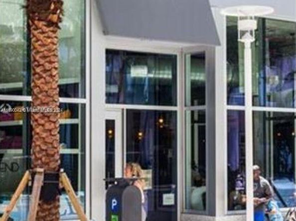 Undisclosed Address #A11690042, Miami Beach FL 33139