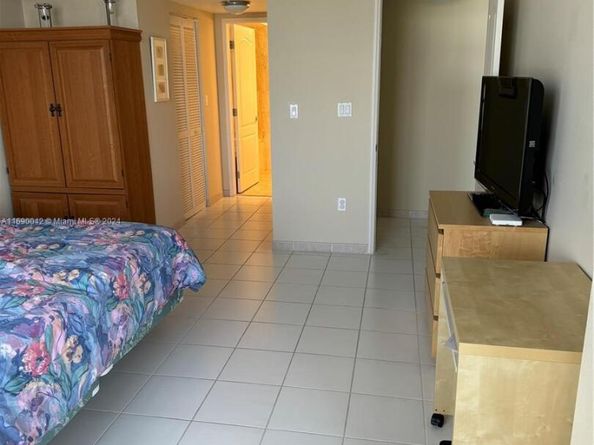 Undisclosed Address #A11690042, Miami Beach FL 33139