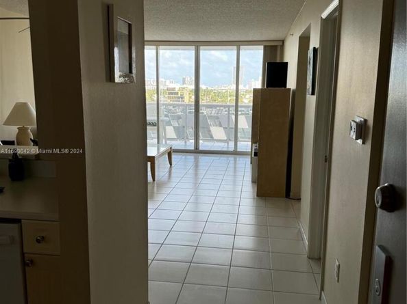Undisclosed Address #A11690042, Miami Beach FL 33139
