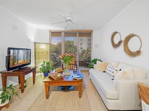 2665 SW 37th Ave 202, Miami FL 33133