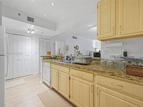 2665 SW 37th Ave 202, Miami FL 33133