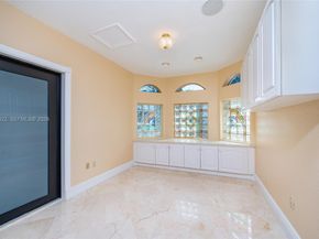 588 Miller Dr, Miami Springs FL 33166