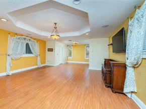 588 Miller Dr, Miami Springs FL 33166