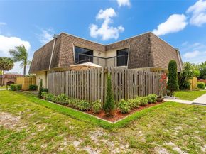 8106 SW 23rd St 28A, North Lauderdale FL 33068