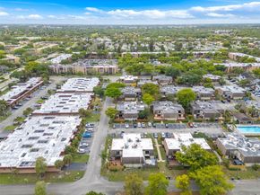 8106 SW 23rd St 28A, North Lauderdale FL 33068