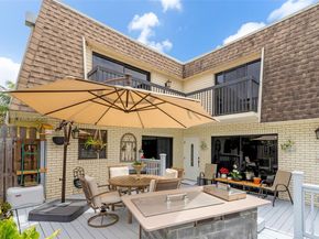 8106 SW 23rd St 28A, North Lauderdale FL 33068