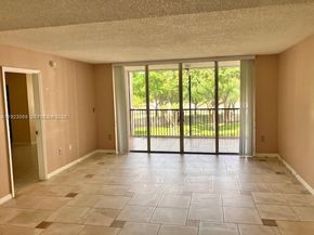 3910 Inverrary Blvd 304B, Lauderhill FL 33319