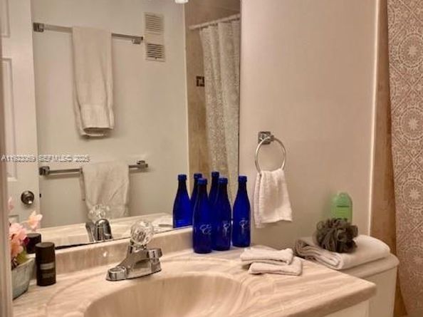 3910 Inverrary Blvd 304B, Lauderhill FL 33319