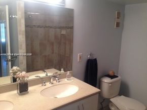 3910 Inverrary Blvd 304B, Lauderhill FL 33319