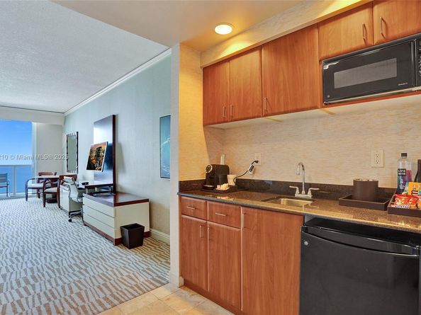 18001 Collins Ave 2308, Sunny Isles Beach FL 33160