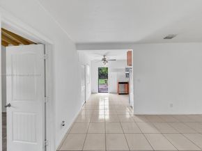 1636 NE 15th Ave, Fort Lauderdale FL 33305