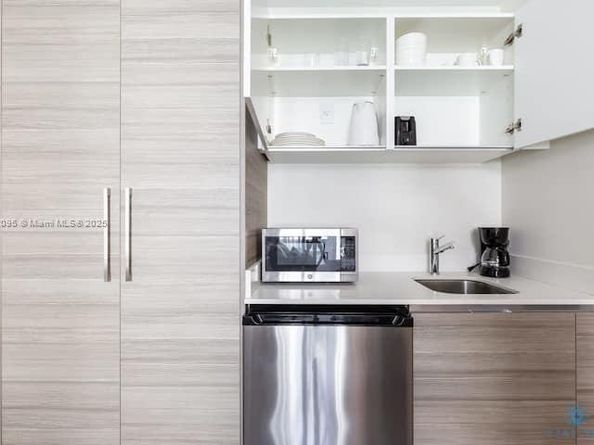 777 N Ocean Dr S228, Hollywood FL 33019