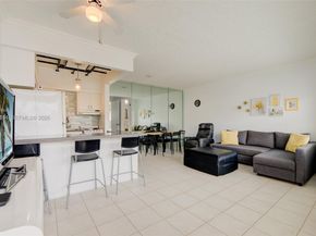 3177 S Ocean Dr 309, Hallandale Beach FL 33009