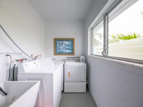 3177 S Ocean Dr 309, Hallandale Beach FL 33009