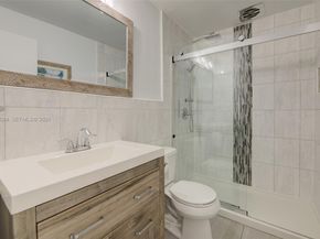 3177 S Ocean Dr 309, Hallandale Beach FL 33009