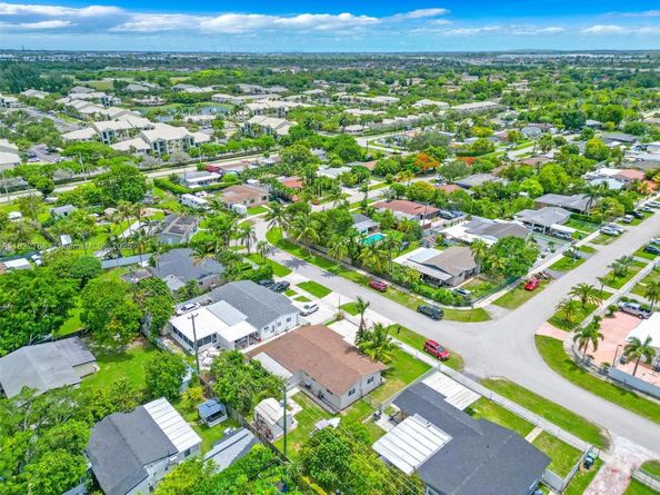 28540 SW 146th Ave, Homestead FL 33033