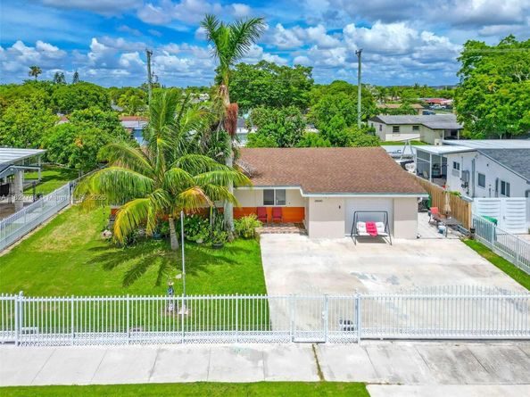 28540 SW 146th Ave, Homestead FL 33033