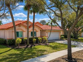 16898 Crestview Ln, Weston FL 33326