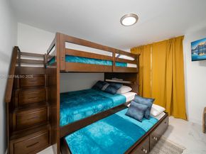 810 NW 21st Ct, Miami FL 33125