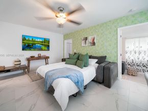 810 NW 21st Ct, Miami FL 33125